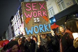 Легализация проституции: за и против